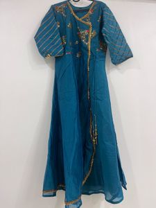 Elegant Teal Embroidered Kurta - Unused
