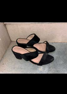 Stylish Black heels