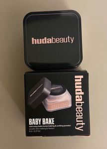 Huda Beauty Baby Bake Setting Powder