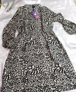 🆕Black Zebra Print Dress