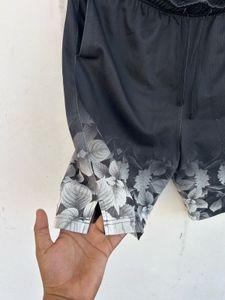 Men's Black Floral Print Shorts