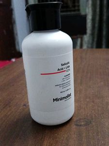 Minimalist Salicylic Acid Cleanser