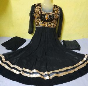 Elegant Black Anarkali Kurta Set