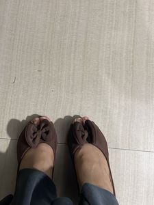 Chic Brown Peep-Toe Flats with Bow Detail