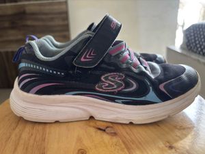 Skechers Kids Shoes size 1