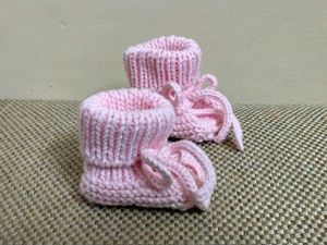 Cute Pink Knitted Baby Booties
