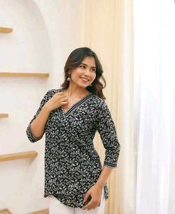 Elegant Black & White Printed Kurta Top