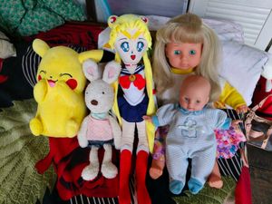 Collection of Plush Toys &amp; Dolls