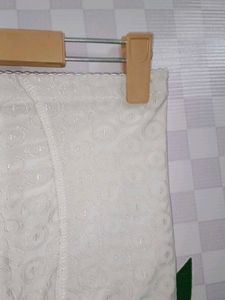 (700)White High-Waisted Briefs