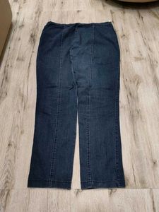 Ma5817 Dark Wash Denim jeans waist 34-36 inches