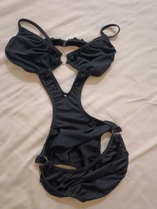 Black instead of Lingerie