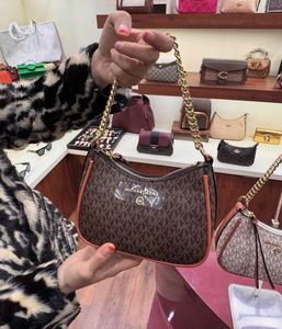 Michael Kors Shoulder Bag