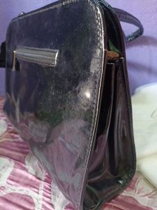 Black Handbags
