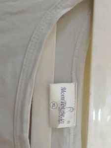 Feeding/ Maternity Wear