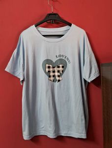 Cute Blue Heart Graphic T-Shirt