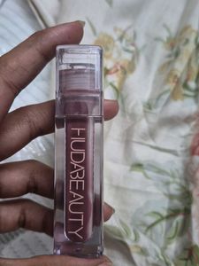 Huda Beauty Fauxfiller Shade POSH