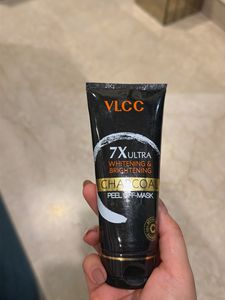 VLCC Charcoal Peel-Off Mask
