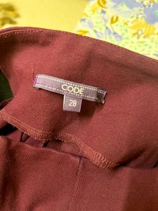 Stylish Burgundy Skinny Pants