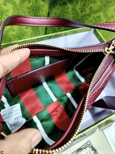 GUCCI* *GG EMBLEM SMALL SHOULDER BAG*WD BOX