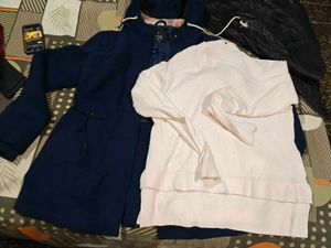 Stylish Two-Tone Hooded Coat and sweater free