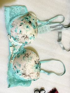 3 bras (34B/36A)