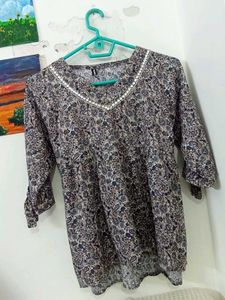 Paisley Print V-Neck Kurta