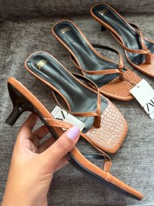 Zara Women's Orange Croc Sandals
