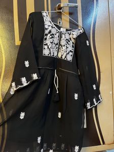 Black Embroidered Kurta