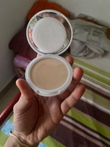 Iba Perfect Look Mattifying Compact SPF 15