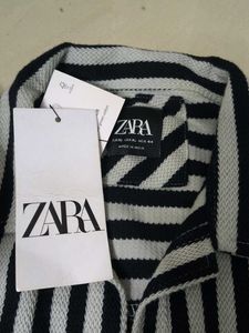trendy stripped zara shirt
