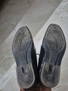 Classic Black Leather Oxford Shoes