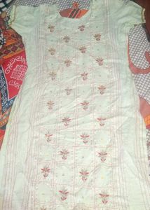 Cotton Elegant Embroidered Kurta