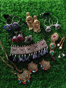 set of oxide jhumka and choker
