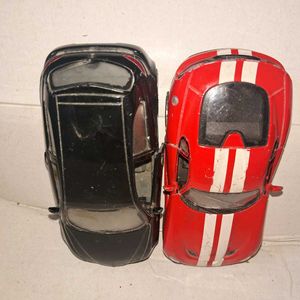 2 KINSMART Die cast cars