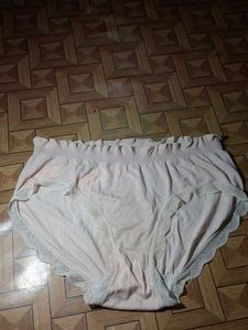 Comfortable Lace Trim Briefs