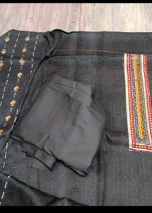 PAshmina suit with shawl