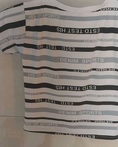 Stylish Striped T-Shirt with Knot Detail(L)