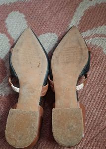 Chic Two-Tone Heel Sandals