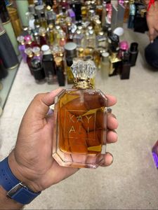KAYALI Vanilla Candy Rock Sugar Perfume