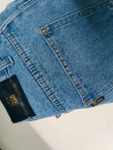Light Wash Straight Denim Jeans