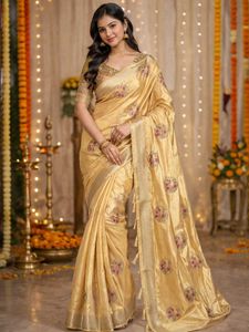 Elegant Golden Saree 💃💃