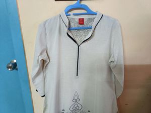 Set Of 2kurthis