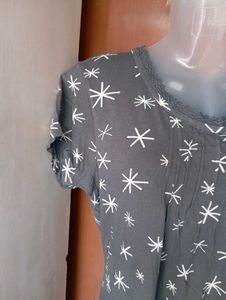Cozy Star Print Nightgown