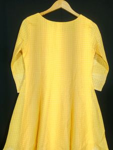 Imara Yellow Printed Women's Kurta