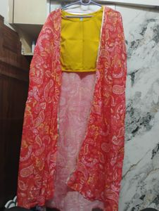 Elegant Yellow Kurta Set with Red Shrug