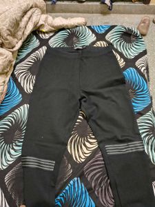 Stylish Black jegging with Stripe Detail