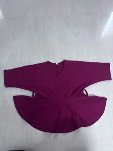 Trendy Maroon V-Neck Short Top