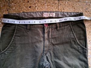 Cargo Pants olive green Size 32