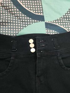 Black High Waisted Skinny Jeans