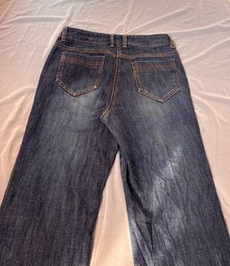 Low rise blue wash Jeans